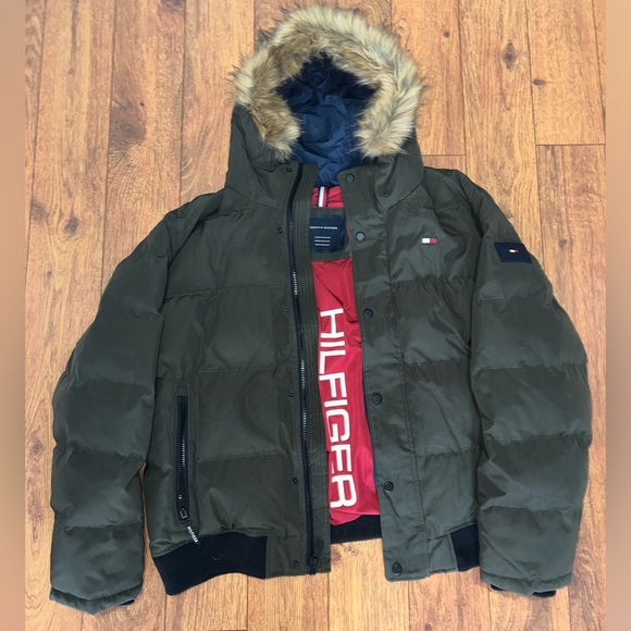 Tommy Hilfiger jacket - Picture 2 of 8